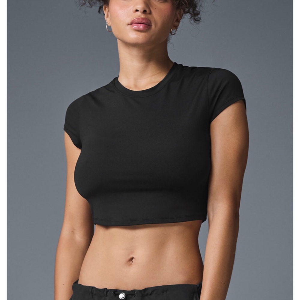 Alo soft cropped Finesse short sleeve